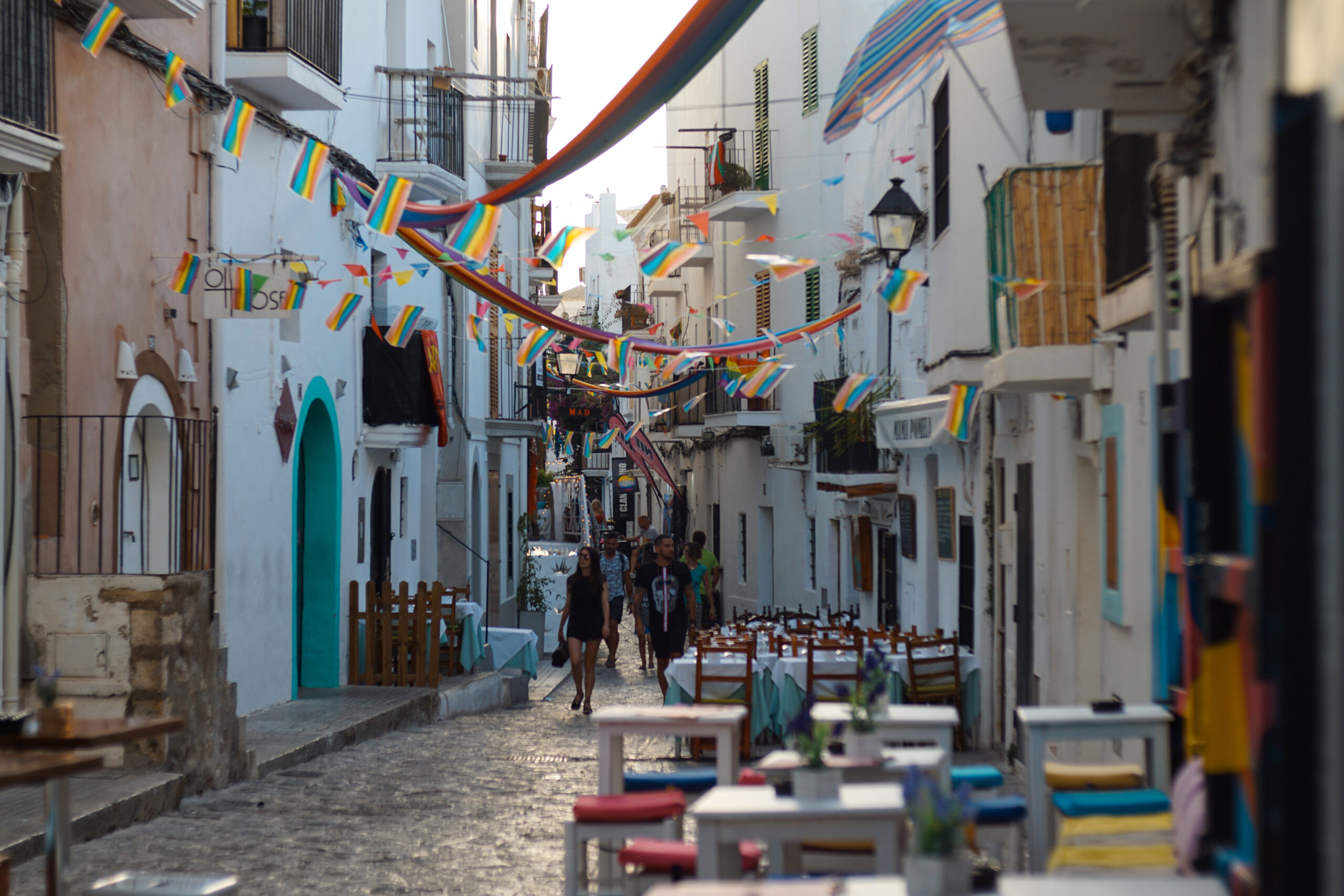 ¿Cuáles son los restaurantes más destacados de Ibiza?